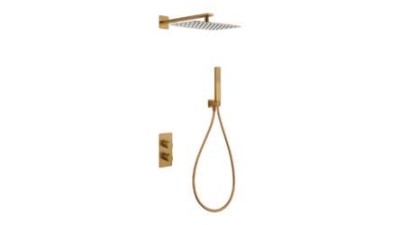 Thermostatische inbouw doucheset in geborsteld goud, geleverd als complete set met handdouche en doucheslang, inclusief inbouwdeel. Uitgevoerd met muuraansluiting. Onderdeel van de Genève serie, uitgevoerd in massief messing en verkrijgbaar in 6 kleu