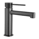 Wastafelkraan laag in black gun metal met duurzame PVD-coating. Onderdeel van de Genève serie, ambachtelijk uit één stuk massief messing vervaardigd en verkrijgbaar in 6 kleuren. Voorzien van 5 jaar garantie.