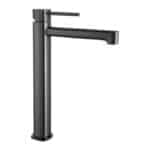 Verhoogde wastafelkraan in black gun metal met duurzame PVD-coating. Onderdeel van de Lugano serie, ambachtelijk uit één stuk massief messing vervaardigd en verkrijgbaar in 6 kleuren. Voorzien van 5 jaar garantie.