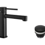 Wastafelkraan laag in mat zwart, geleverd als complete set inclusief bijpassende clickwaste. De clickwaste is een handige pop-up afvoer die je eenvoudig opent en sluit door erop te drukken. Onderdeel van de Lugano serie, ambachtelijk uit één stuk mas