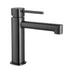 Wastafelkraan laag in black gun metal met duurzame PVD-coating, geleverd als complete set inclusief bijpassende clickwaste. De clickwaste is een handige pop-up afvoer die je eenvoudig opent en sluit door erop te drukken. Onderdeel van de Lugano serie