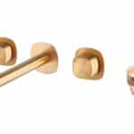 2-hendel inbouw muurwastafelkraan in geborsteld goud, geleverd inclusief inbouwdeel, geleverd als complete set inclusief bijpassende clickwaste. De clickwaste is een handige pop-up afvoer die je eenvoudig opent en sluit door erop te drukken. Onderdee