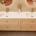 Modern naturel eiken badkamermeubel 200 cm met vier lades en mat witte solid surface wastafel